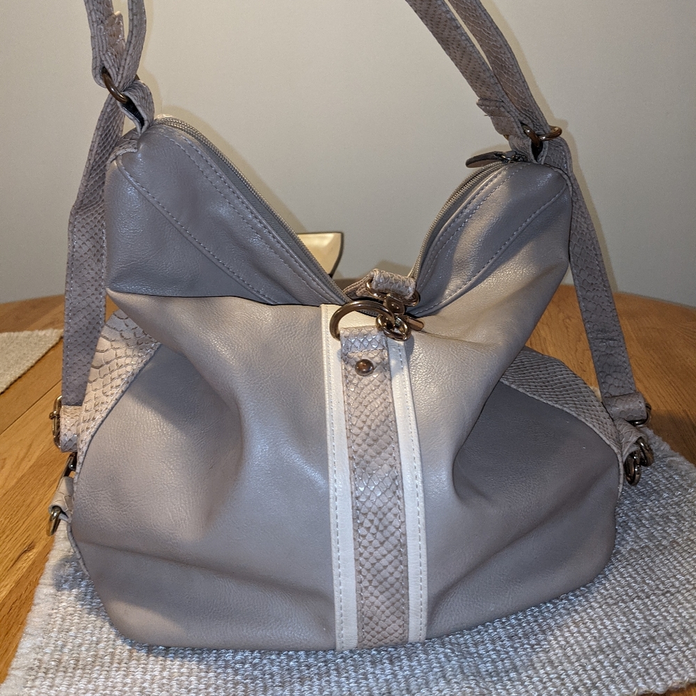 Clarks backpack / shoulder bag